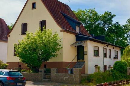 Wohnhaus in Kirkel - 250.000,00&nbsp;EUR Kaufpreis, ca.&nbsp; 170,00&nbsp;m&sup2; in Kirkel (PLZ: 66459)