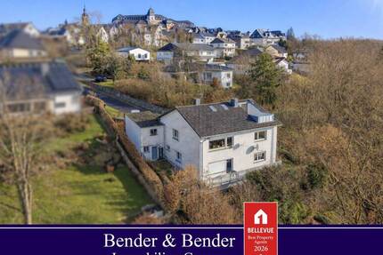 **RESERVIERT** Exklusiv in Hachenburg! Zweifamilienhaus in fußläufiger Zentrumsnähe!