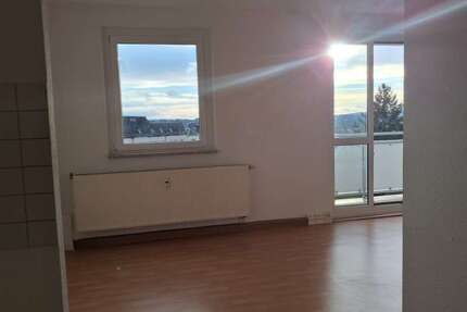 Wohnung zum Mieten in Plauen 377,63 € 57.83 m²