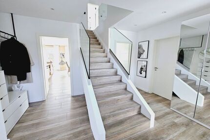 Provisionsfrei* Moderne neuwertige Stadtvilla mit gehobener Ausstattung provisionsfrei vom Eigentümer - Oerlinghausen