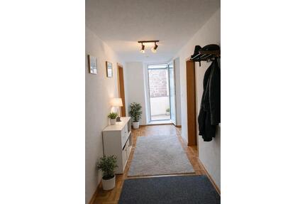 Attraktive 2-Zimmer-Wohnung mit Balkon in zentraler Lage - Bad Brückenau