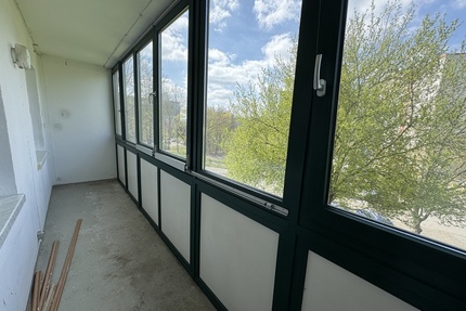 mit Wintergarten und Balkon: helle 2-Raum-Wohnung in Gera-Bieblach!
