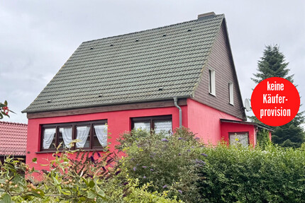 HORN IMMOBILIEN ++ Einfamilienhaus in ruhiger Randlage in Ueckermünde, 3 km bis zum Strand