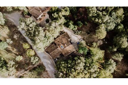 Ferienhaus mit eigenem Tennisplatz - Berlin Mitte