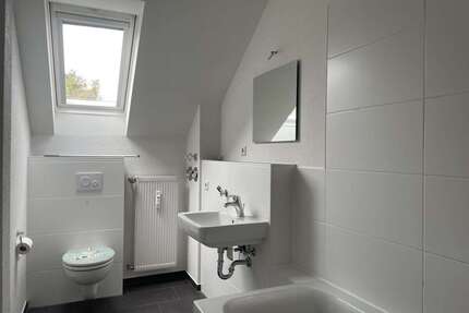 Wohnung zum Mieten in Chemnitz 375,00 € 74.6 m²