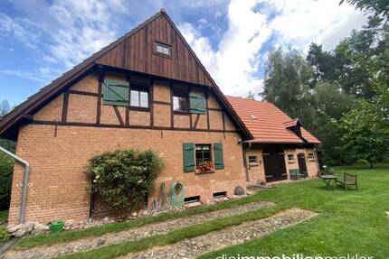 Ein Ort der Ruhe und Geschichte- charmantes Forstarbeiterhaus im Herzen des Waldes - Siehdichum Rießen