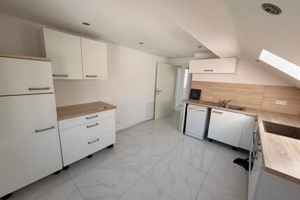 Maisonetten-Wohnung - 900,00&nbsp;EUR Kaltmiete, ca.&nbsp; 95,00&nbsp;m&sup2; in Simmozheim (PLZ: 75397)
