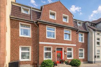 Haus zum Kaufen in Krefeld 549.000,00 € 203.61 m²