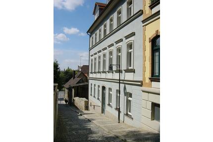 schöne sanierte Altbau-Wohnung mit Einbauküche - Weißenfels