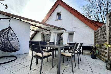 Charmante 4-Zimmer-Wohnung mit Dachterrasse im Herzen von Bad Salzuflen - Bad Salzuflen-Innenstadt