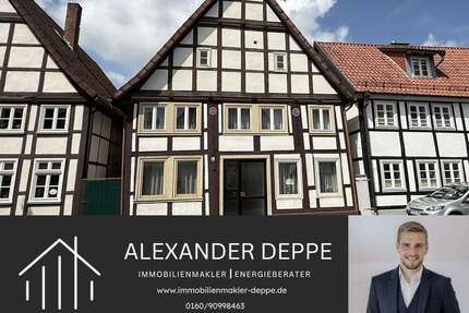 Wohnung zum Kaufen in Lügde 45.000,00 € 192 m²