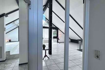 Haus zum Kaufen in Kelsterbach 770.000,00 € 149 m²