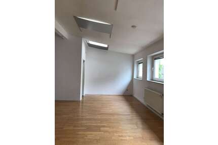 Wohnung zum Mieten in Wuppertal 800,00 € 92 m²