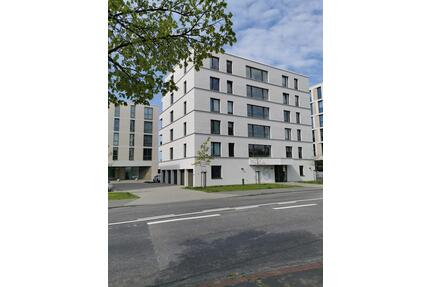 2 Zimmer mit EBK, FBH mit Balkon! 