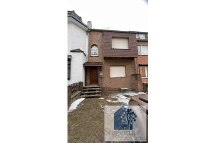 ***STEGEHUIS GMBH*** Handwerker und kreative Köpfe aufgepasst!!! ACHTUNG!!! Dieses Wohnhaus kommt in der Versteigerung. - Emmerich