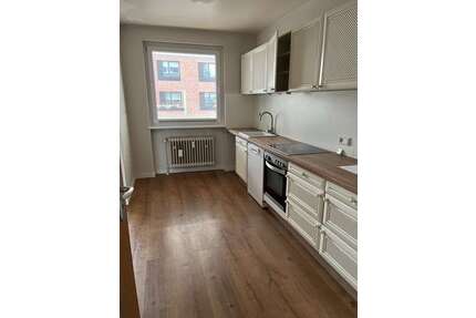 Wohnung zum Mieten in Bremerhaven 600,00 € 71.04 m²