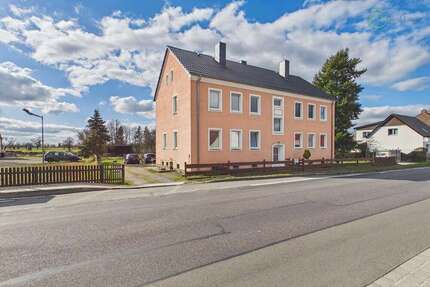 Haus zum Kaufen in Hohenleipisch 260.000,00 € 264 m²