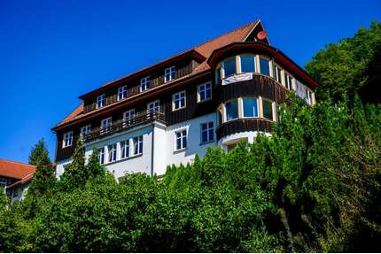 Haus zum Kaufen in Thale Altenbrak 220.000,00 € 725 m² - Thale / Altenbrak