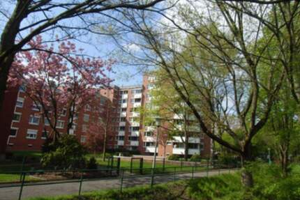 2-Zimmer-Wohnung mit Balkon und Fernblick - Hamburg Stellingen