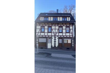 WG-Haus in Maulbronn mit 9 Wohn-Schlafräumen möbiliert