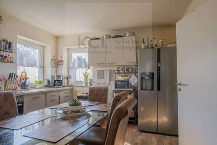 Haus zum Kaufen in Kassel Forstfeld 400.000,00 € 210 m² - Kassel / Forstfeld