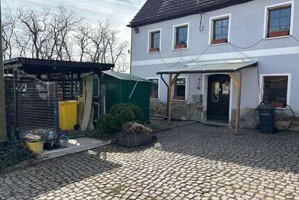 Haus zum Kaufen in Wermsdorf 85.000,00 € 180 m²