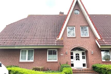 tolle 3 ZKB Wohnung im DG mit Balkon und Küche. Sehr gepflegt in Sackgassenlage - Leer (Ostfriesland)