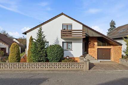 Flexibel nutzbares 1-2-Familienhaus mit großem Garten und Sanierungspotenzial - Wörth am Rhein / Maximiliansau