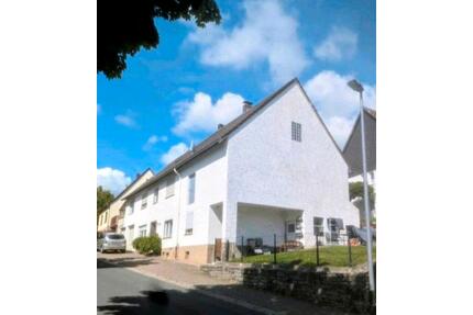Haus mit Potenzial & fairem Preis – perfekt für Einsteiger - Paderborn Neuenbeken
