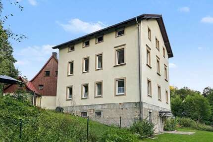Haus zum Kaufen in Rosenthal-Bielatal 173.000,00 € 180 m²