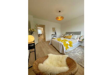 Einziehen und wohlfühlen: Frisch sanierte 3-Zimmer-Wohnung mit Balkon & Garage - Mannheim Neckarau