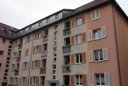 Attraktive 2-Zimmer-Wohnung für Alleinstehende! - Esslingen am Neckar