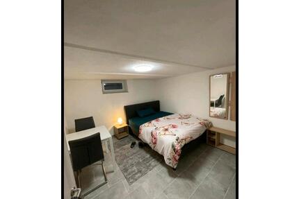 WG ZIMMER ZU UNTERMIETEN - 600,00&nbsp;EUR Kaltmiete, ca.&nbsp; 18,00&nbsp;m&sup2; in Kupferzell (PLZ: 74635)