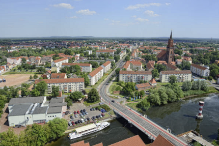 Grundstück zu verkaufen in Rathenow 89.000,00 € 857 m²