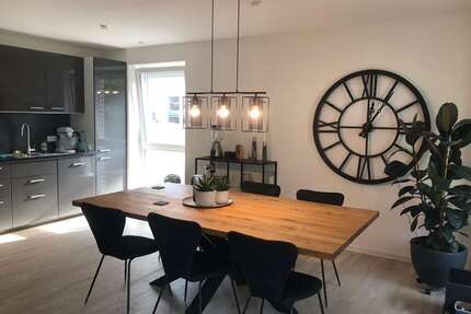 Wohnung zum Mieten in Kiel Südfriedhof 1.300,00 € 95 m² - Kiel / Südfriedhof