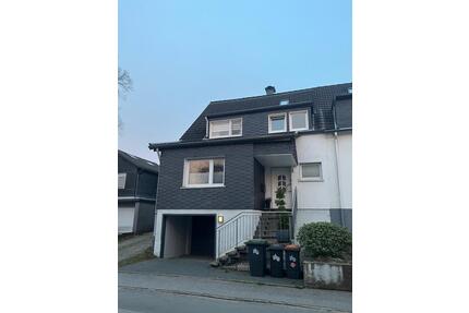 –Provisionsfrei– Reihenendhaus mit großem Garten - Hückeswagen