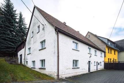 Gemütliches Haus mit großem Garten mit Charme und Potential - Altenberg Bärenstein