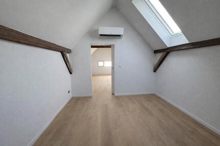 Kernsanierte moderne Wohnung mit Wärmepumpe und Garten - Windeck