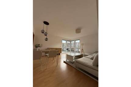 Wohnung zum Mieten in Augsburg 1.300,00 € 57 m²