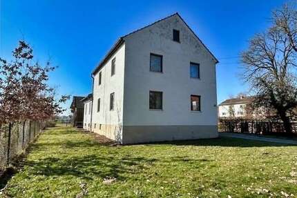 Haus zum Kaufen in Hengersberg 210.000,00 € 143 m²