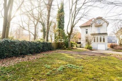 + Jugendstilhaus mit Potenzial + - Hamburg Rahlstedt