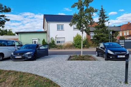 Mehrfamilienhaus oder für bis zu drei Einheiten - Haldensleben