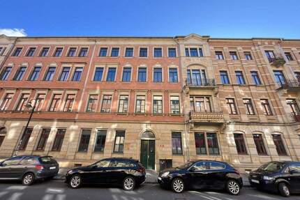 Dresden: Attraktive 3-Zi.-Wohnung im Denkmal