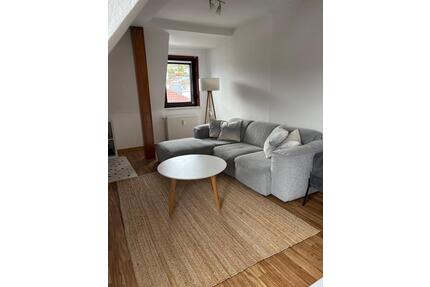 DG Wohnung in Treysa am Schwalmberg mit 3 Zimmer, Küche, Bad - Schwalmstadt