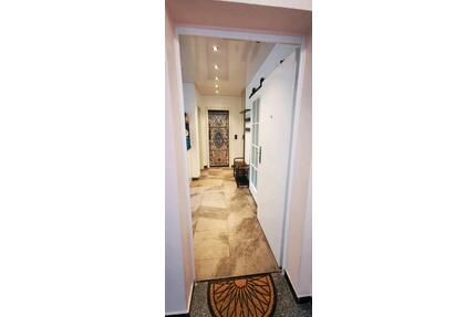 4-Zimmer Maisonette-Wohnung OHNE MAKLERCOURTAGE - Düsseldorf Stadtbezirk 10