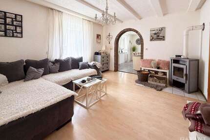 Wohnung zum Kaufen in Buttenwiesen 299.000,00 € 174 m²