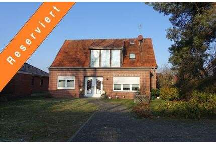 Gepflegtes Einfamilienhaus in ruhiger Seitenstraße in Schweringen