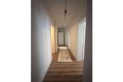 Wohnung zum Mieten in Wuppertal 624,00 € 65 m²