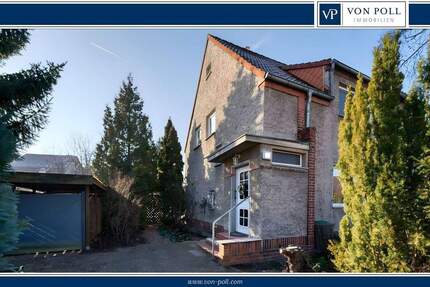 Attraktive Doppelhaushälfte mit Potenzial auf großem Grundstück in ruhiger Wohnlage - Berlin / Mahlsdorf