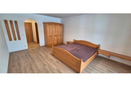 1 Zimmer Wohnung - 400,00&nbsp;EUR Kaltmiete, ca.&nbsp; 33,00&nbsp;m&sup2; in Bad Birnbach (PLZ: 84364) Asenham